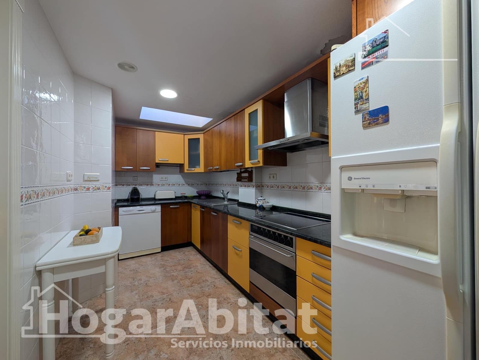 3 slaapkamer Rijtjeshuis te koop in Santa Pola met zwembad - € 380.000 (Ref: 9714981)