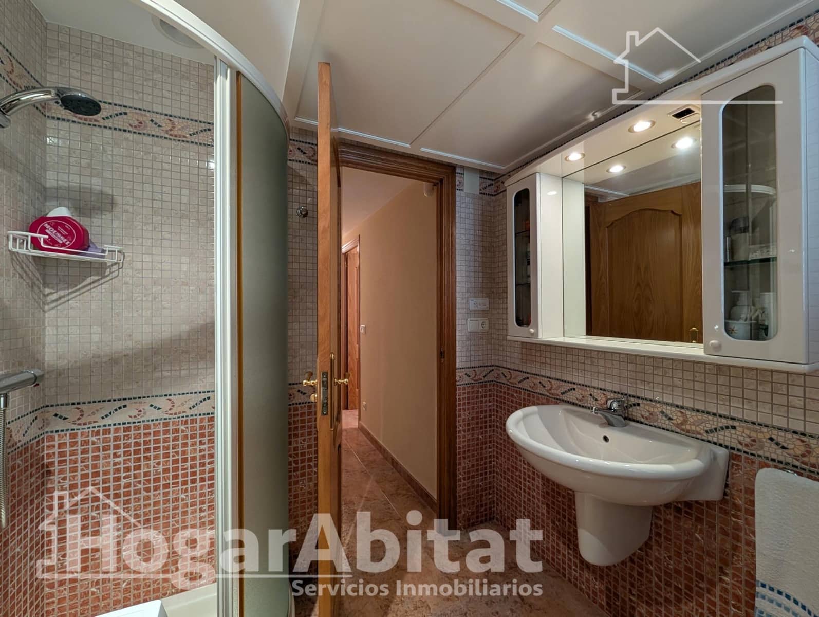 3 slaapkamer Rijtjeshuis te koop in Santa Pola met zwembad - € 380.000 (Ref: 9714981)