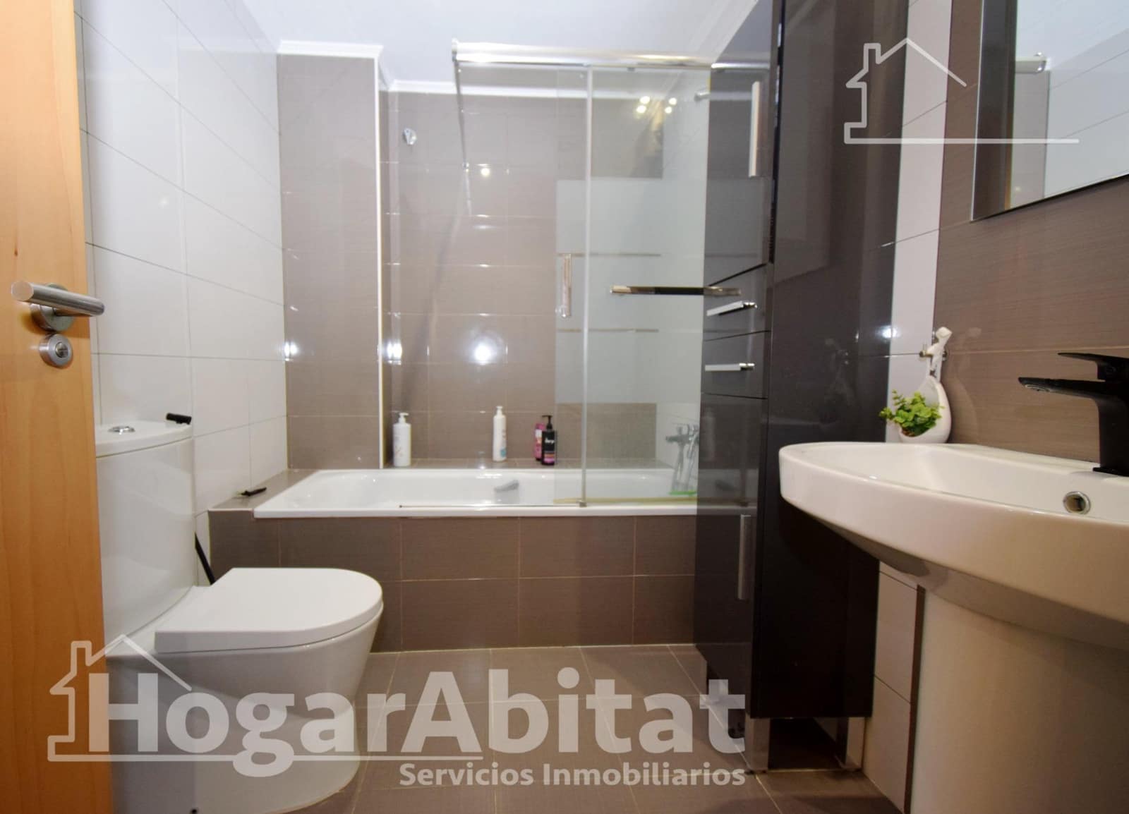 2 bedroom Flat for sale in Alfafar with garage - € 259,900 (Ref: 9720003)