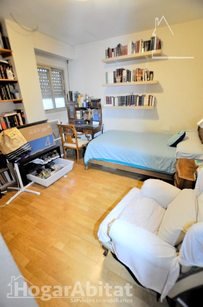 4 soveværelse Lejlighed til salg i Valencia by - € 440.000 (Ref: 9720009)