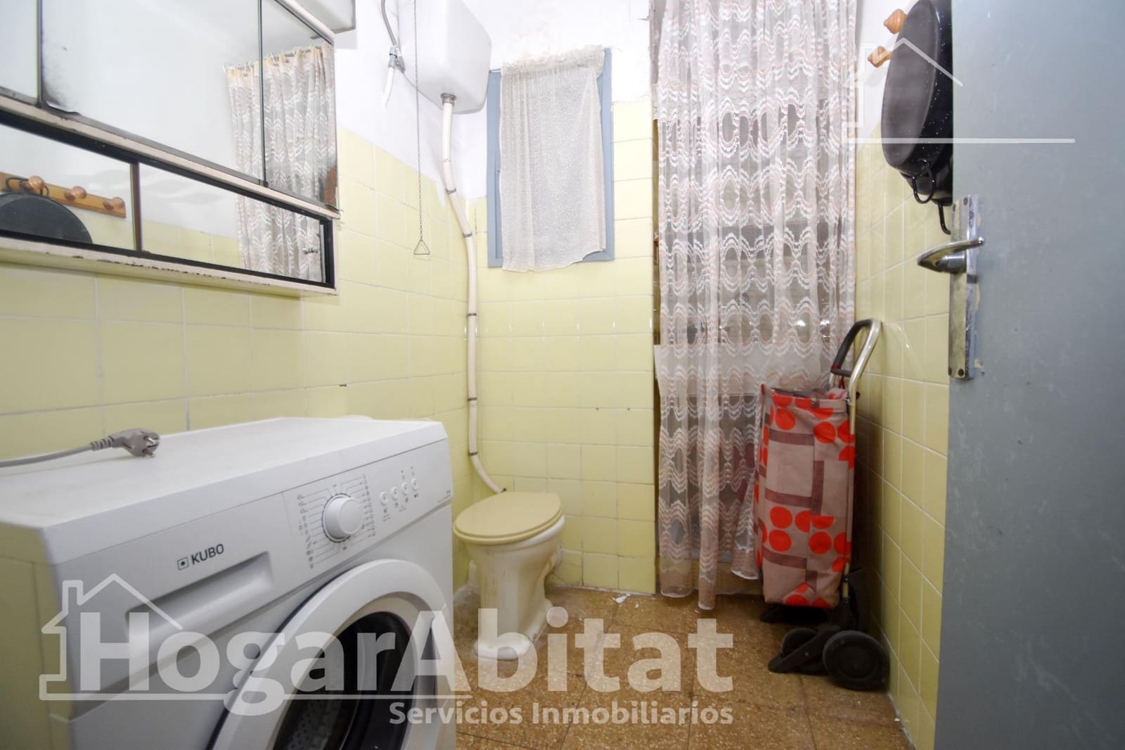 Piso de 4 habitaciones en València ciudad en venta - 345.000 € (Ref: 9720011)