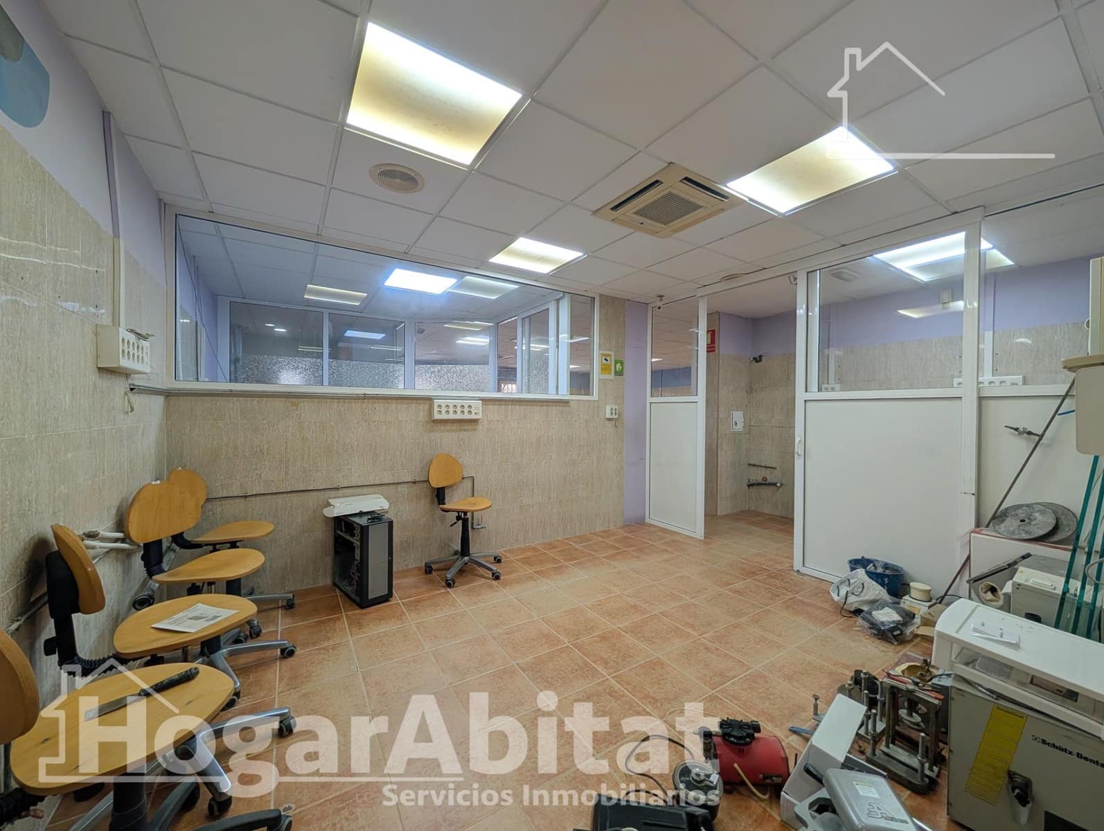 3 camera da letto Commerciale in vendita in Alicante citta - 118.500 € (Rif: 9720018)