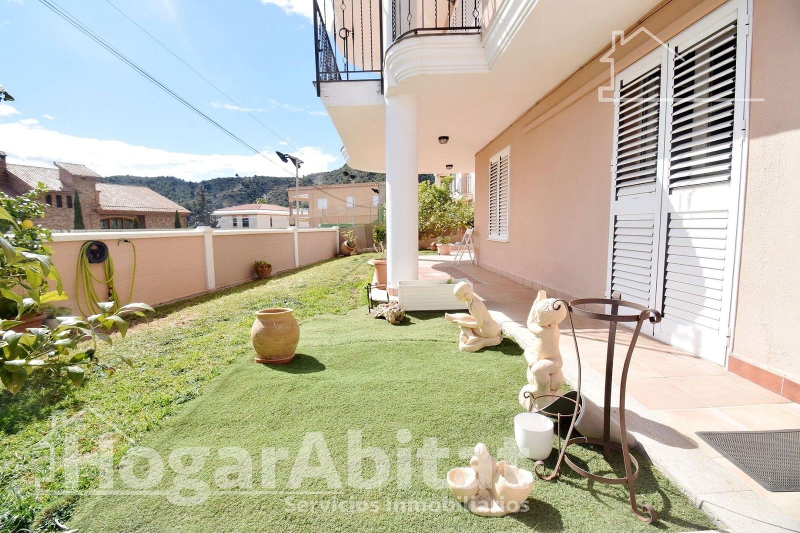 3 bedroom Villa for sale in La Vall d'Uixo with garage - € 297,000 (Ref: 9720019)
