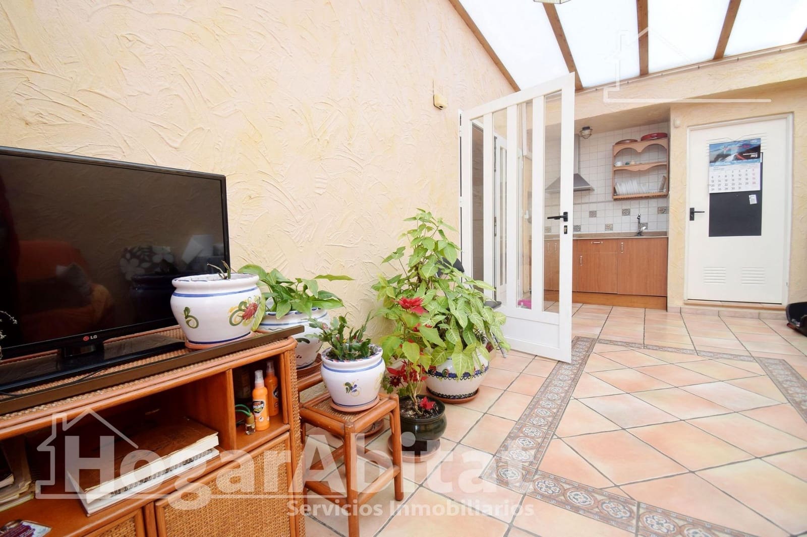 3 bedroom Villa for sale in La Vall d'Uixo with garage - € 297,000 (Ref: 9720019)