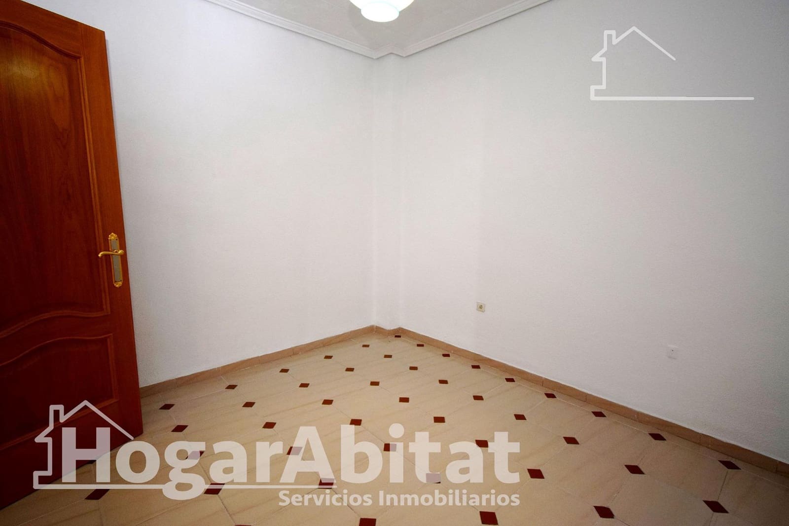 4 bedroom Flat for sale in Valencia city - € 262,999 (Ref: 9721751)