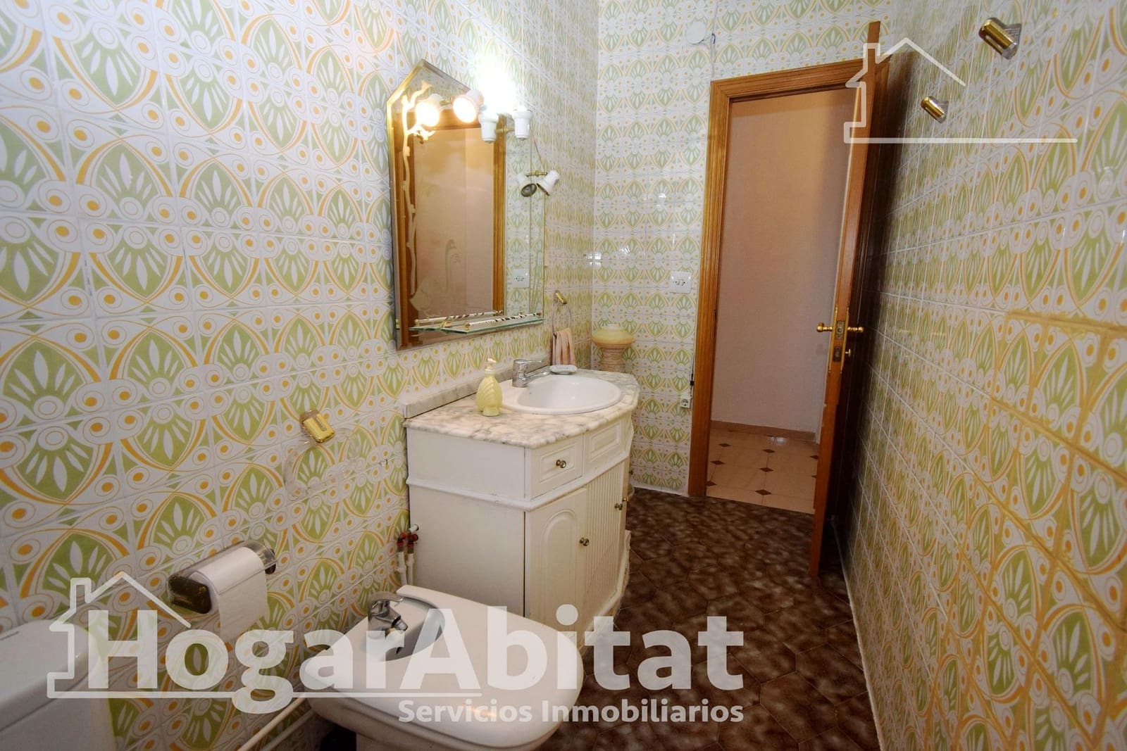 4 bedroom Flat for sale in Valencia city - € 262,999 (Ref: 9721751)