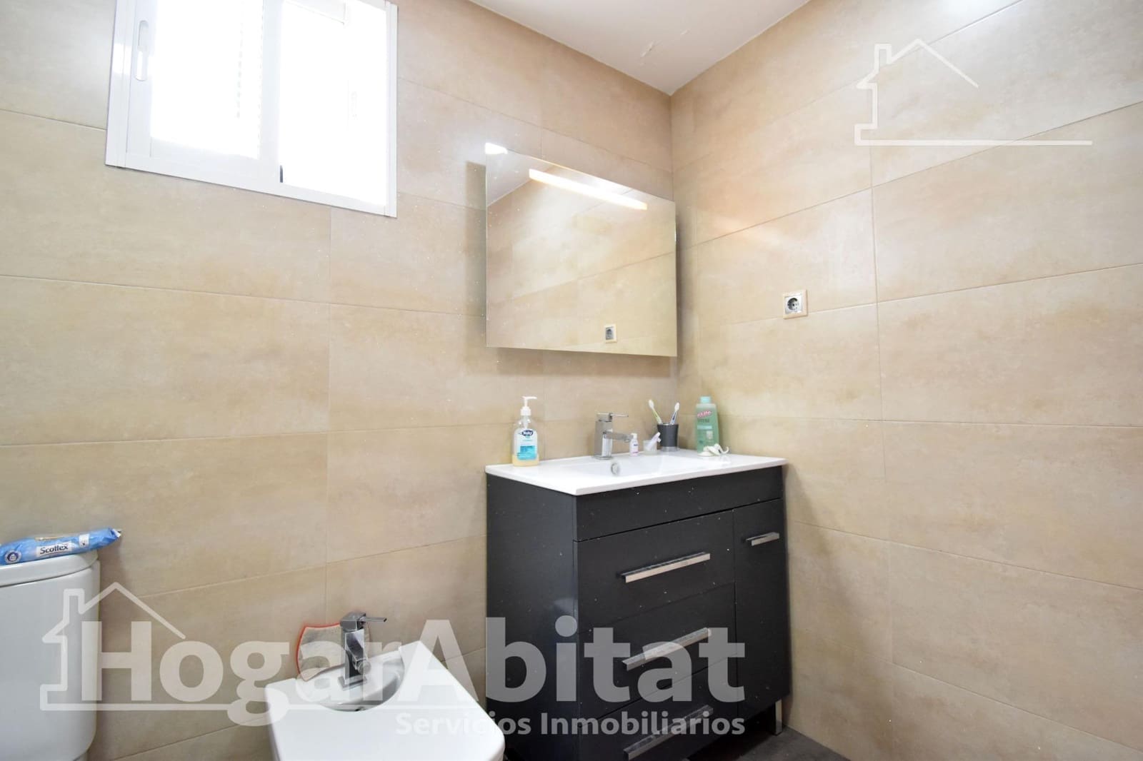4 bedroom Penthouse for sale in Oliva - € 106,000 (Ref: 9721753)