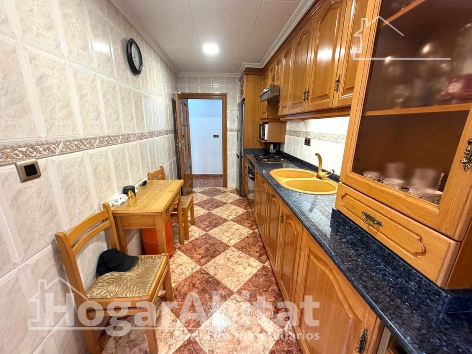 Piso de 2 habitaciones en València ciudad en venta - 285.000 € (Ref: 9721755)