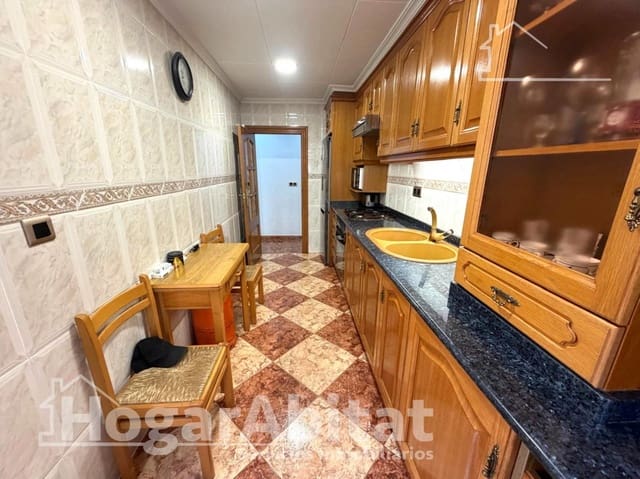 Piso de 2 habitaciones en València ciudad en venta - 285.000 € (Ref: 9721755)
