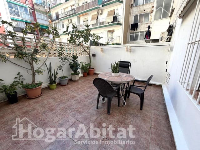Piso de 2 habitaciones en València ciudad en venta - 285.000 € (Ref: 9721755)