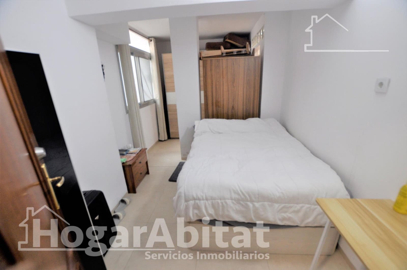 3 bedroom Flat for sale in Valencia city - € 350,000 (Ref: 9721756)