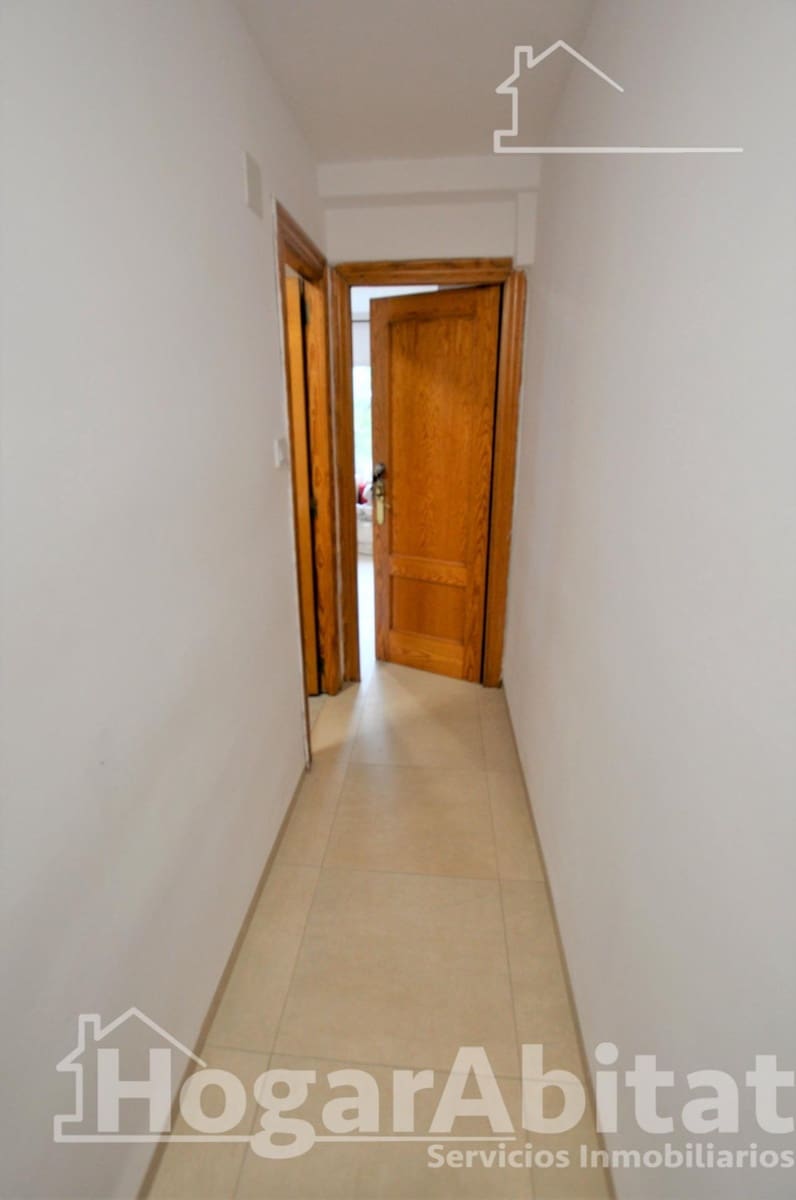 3 bedroom Flat for sale in Valencia city - € 350,000 (Ref: 9721756)