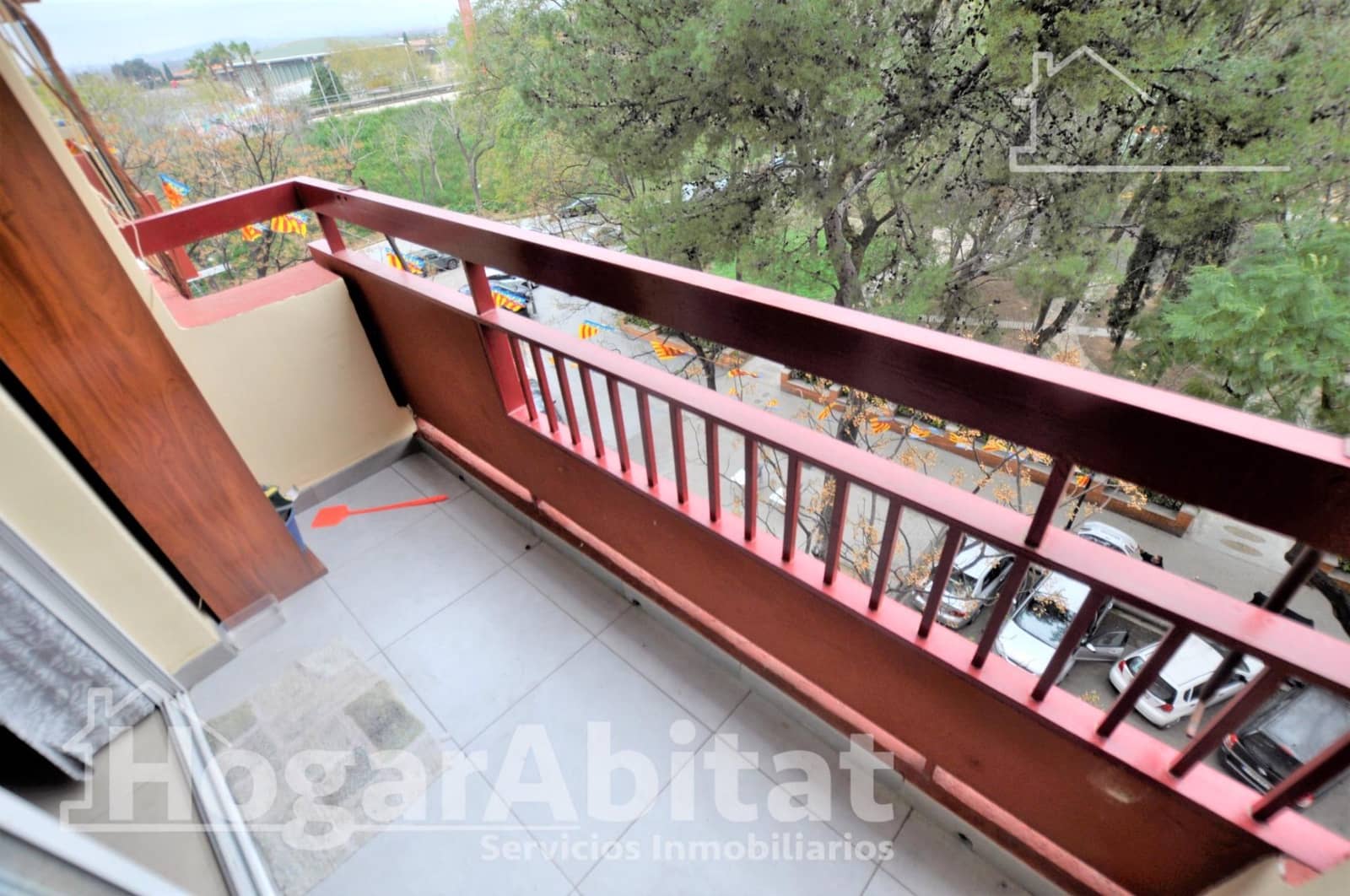 3 bedroom Flat for sale in Valencia city - € 350,000 (Ref: 9721756)