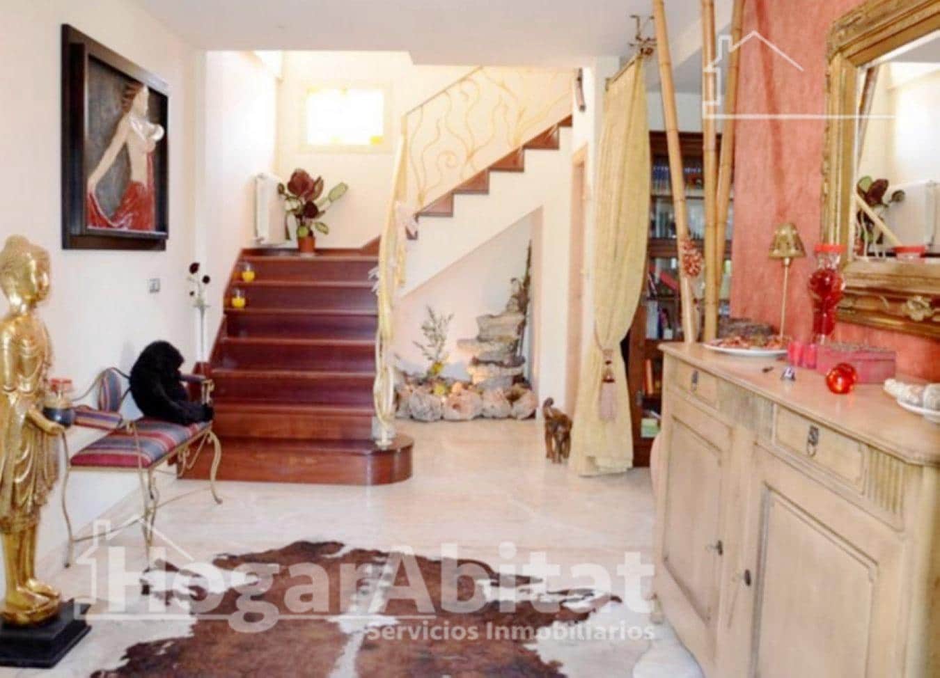 4 bedroom Villa for sale in Algemesi with garage - € 569,000 (Ref: 9726679)