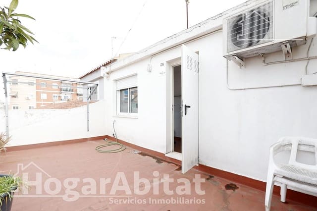 3 Zimmer Reihenhaus zu verkaufen in Alzira mit Garage - 184.000 € (Ref: 9726682)