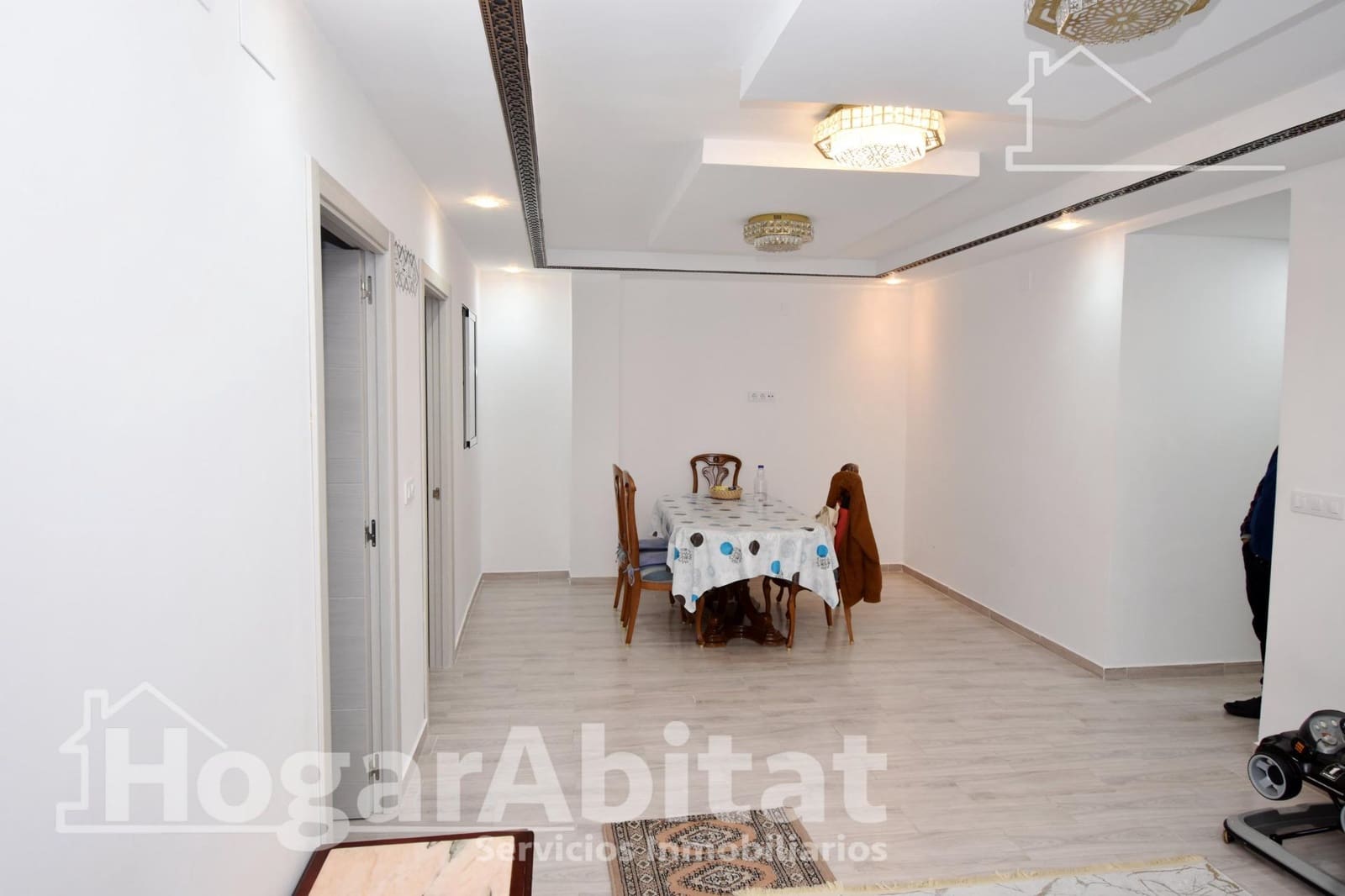 3 bedroom Flat for sale in Alzira - € 160,000 (Ref: 9726683)