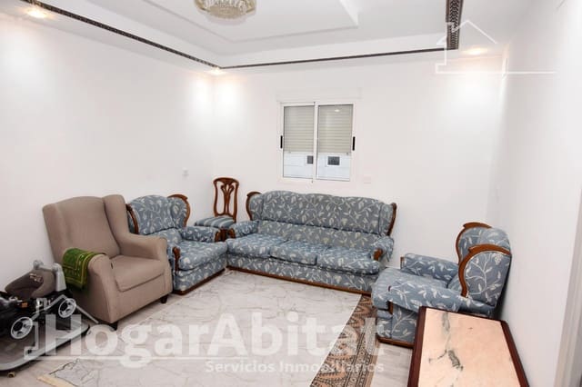 3 bedroom Flat for sale in Alzira - € 160,000 (Ref: 9726683)