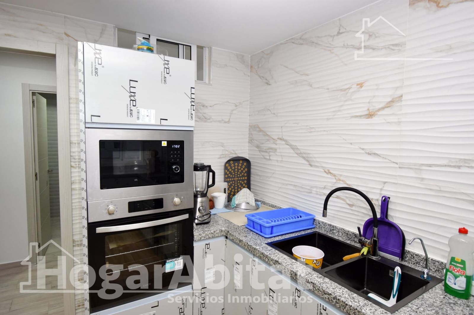 3 bedroom Flat for sale in Alzira - € 160,000 (Ref: 9726683)