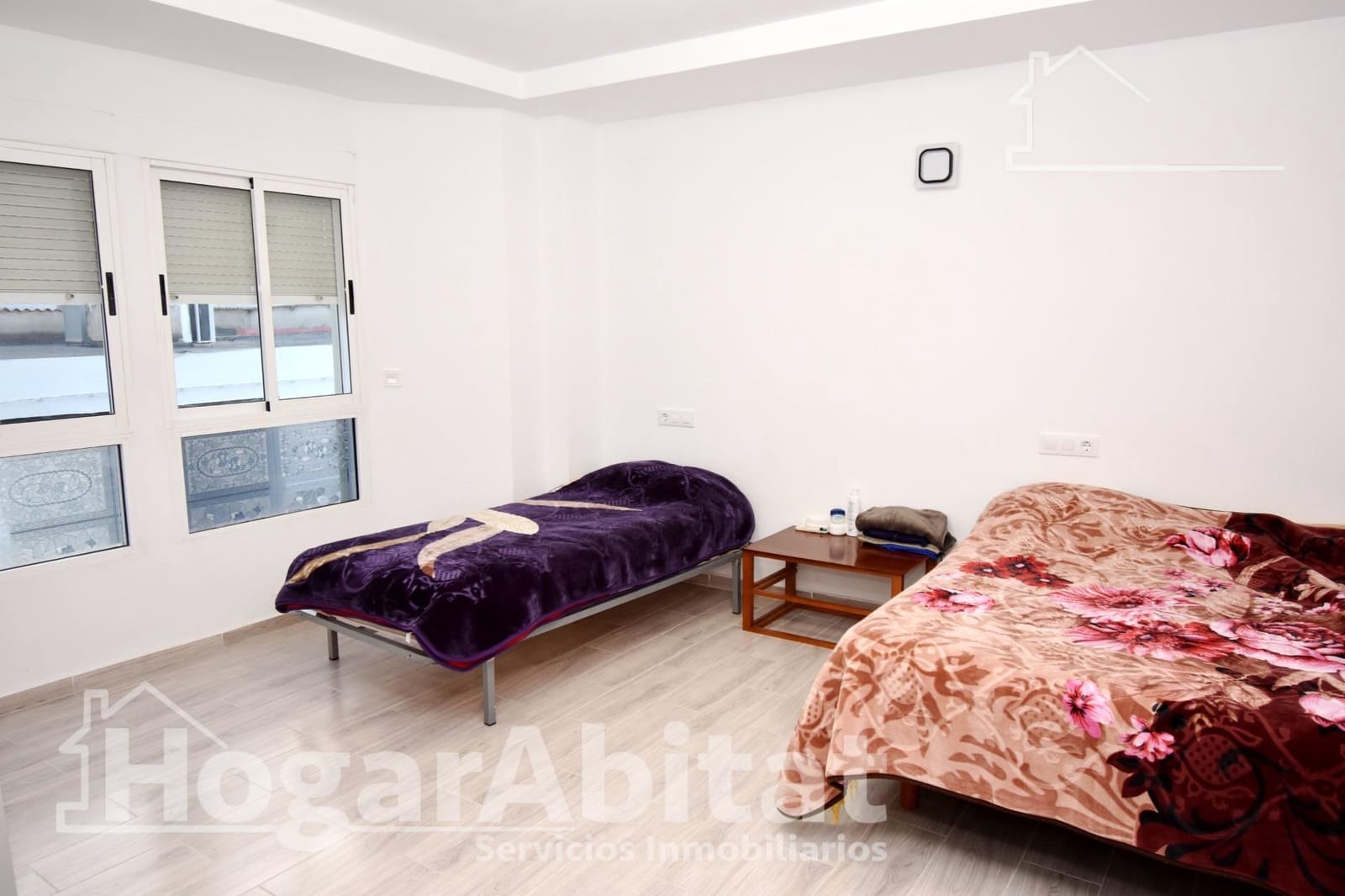 3 bedroom Flat for sale in Alzira - € 160,000 (Ref: 9726683)