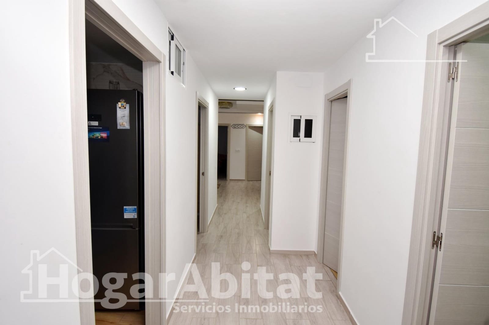 3 bedroom Flat for sale in Alzira - € 160,000 (Ref: 9726683)