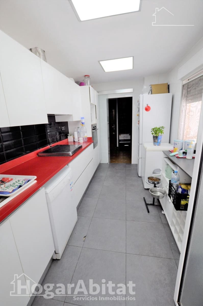 4 bedroom Penthouse for sale in Puig - € 225,000 (Ref: 9726686)