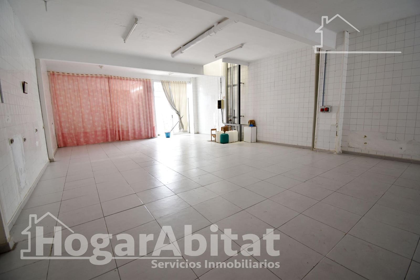 3 bedroom Terraced Villa for sale in Cheste with garage - € 300,000 (Ref: 9726690)