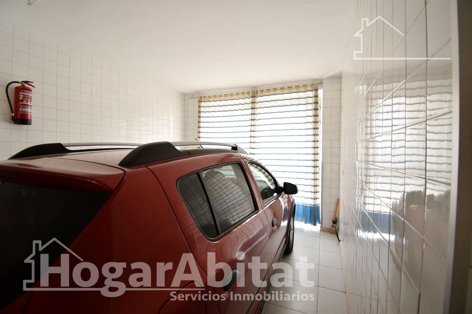 3 bedroom Terraced Villa for sale in Cheste with garage - € 300,000 (Ref: 9726690)