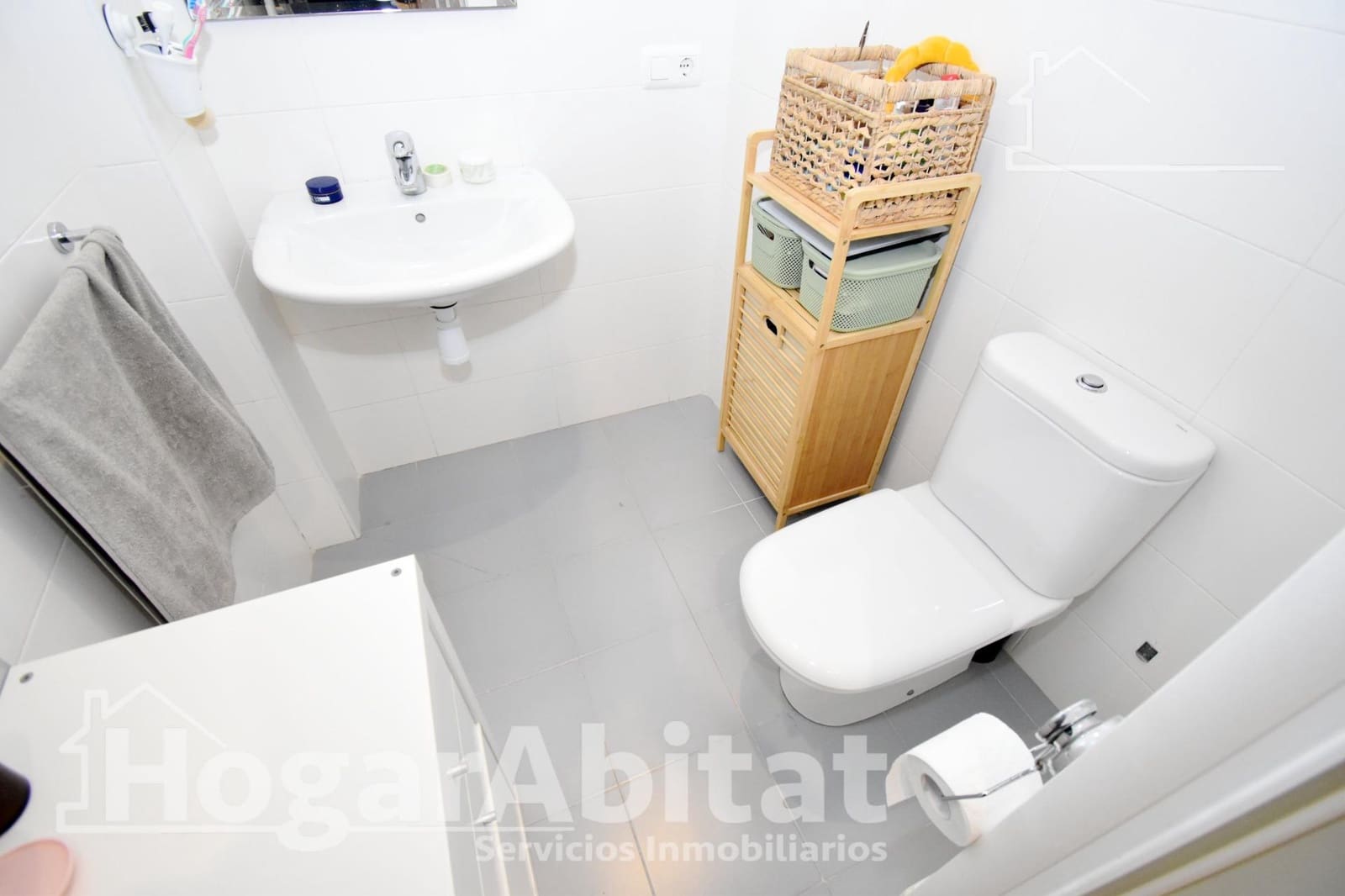 4 bedroom Flat for sale in La Vall d'Uixo with garage - € 196,999 (Ref: 9726698)