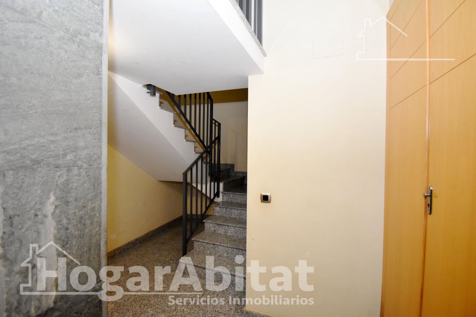 4 bedroom Flat for sale in La Vall d'Uixo with garage - € 196,999 (Ref: 9726698)