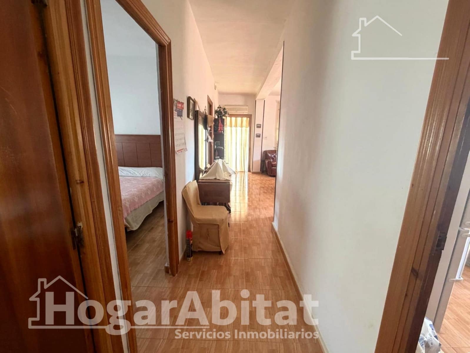 3 bedroom Villa for sale in Torrent with pool garage - € 230,000 (Ref: 9726701)