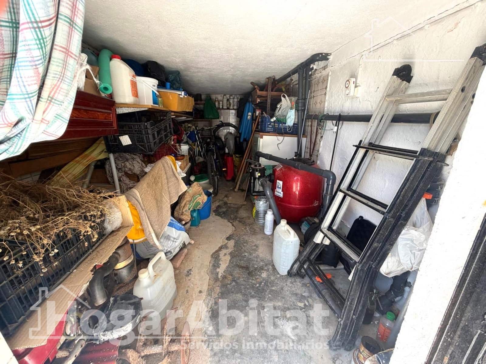 3 bedroom Villa for sale in Torrent with pool garage - € 230,000 (Ref: 9726701)