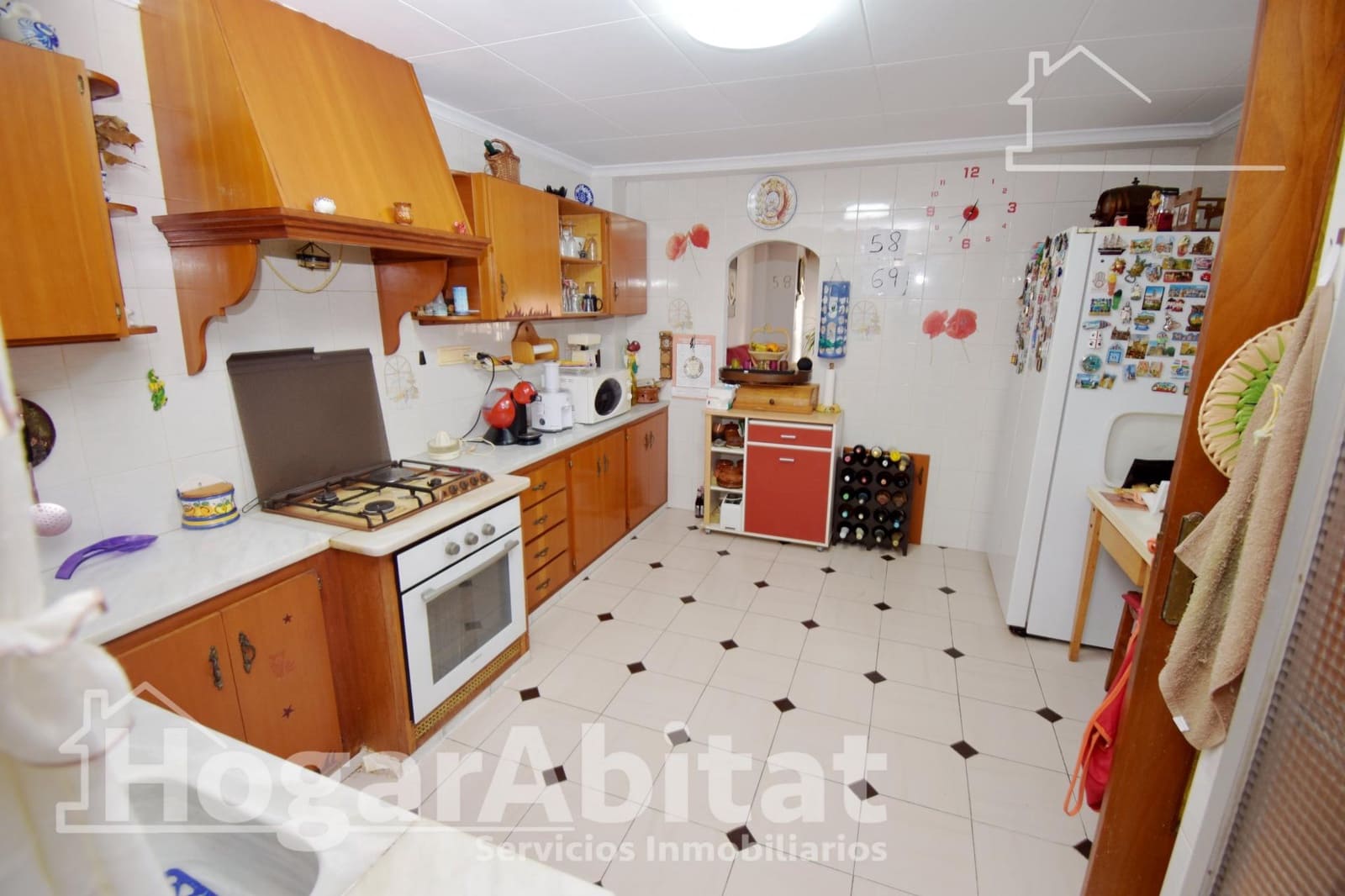 4 bedroom Flat for sale in Albalat de la Ribera - € 149,000 (Ref: 9732165)
