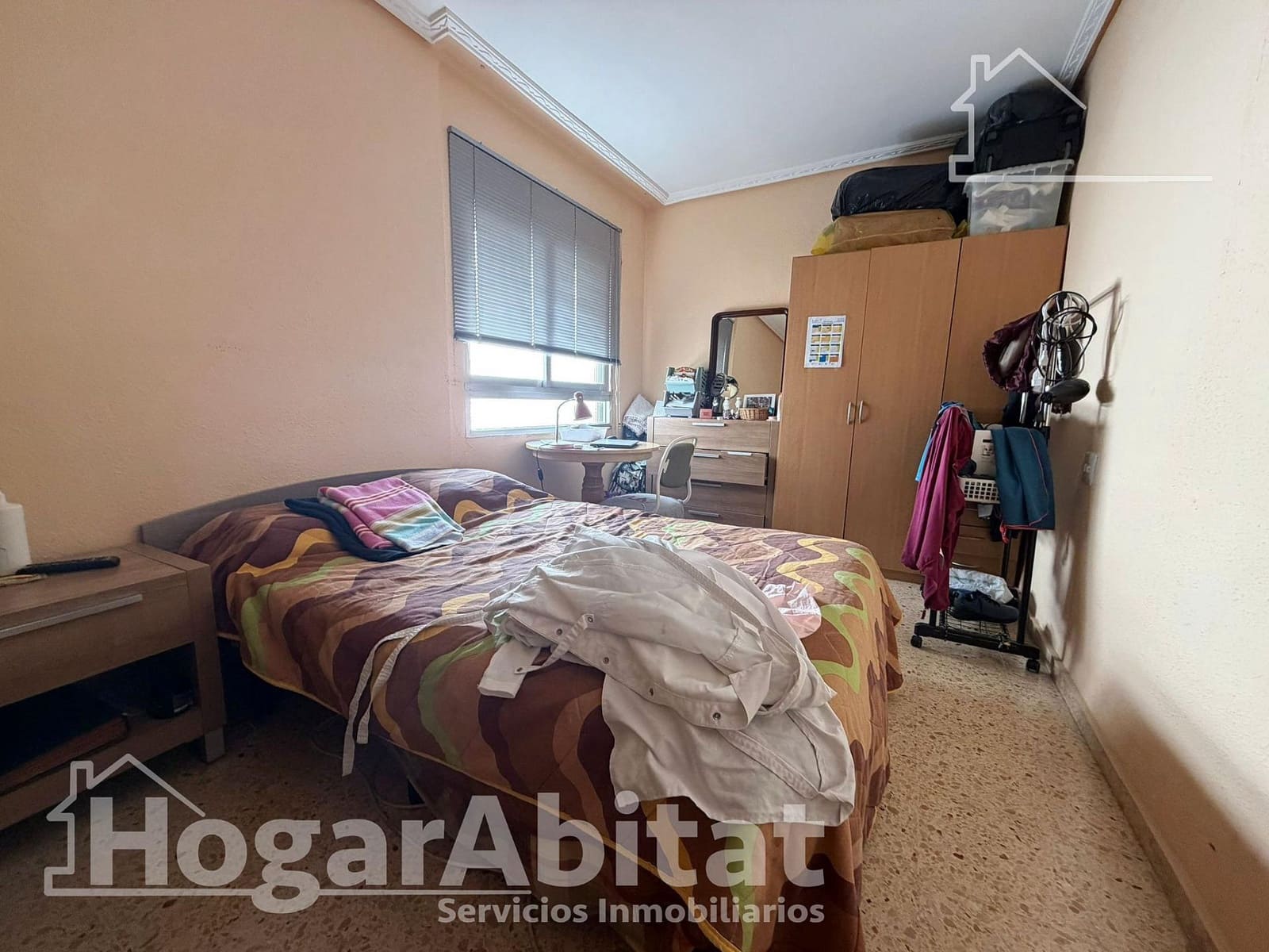 3 bedroom Flat for sale in Paterna - € 170,000 (Ref: 9732172)