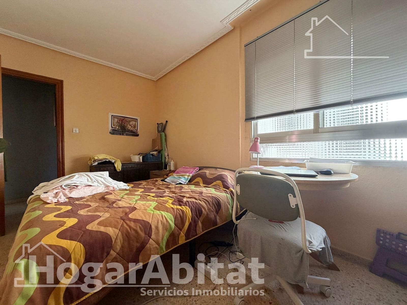 3 bedroom Flat for sale in Paterna - € 170,000 (Ref: 9732172)