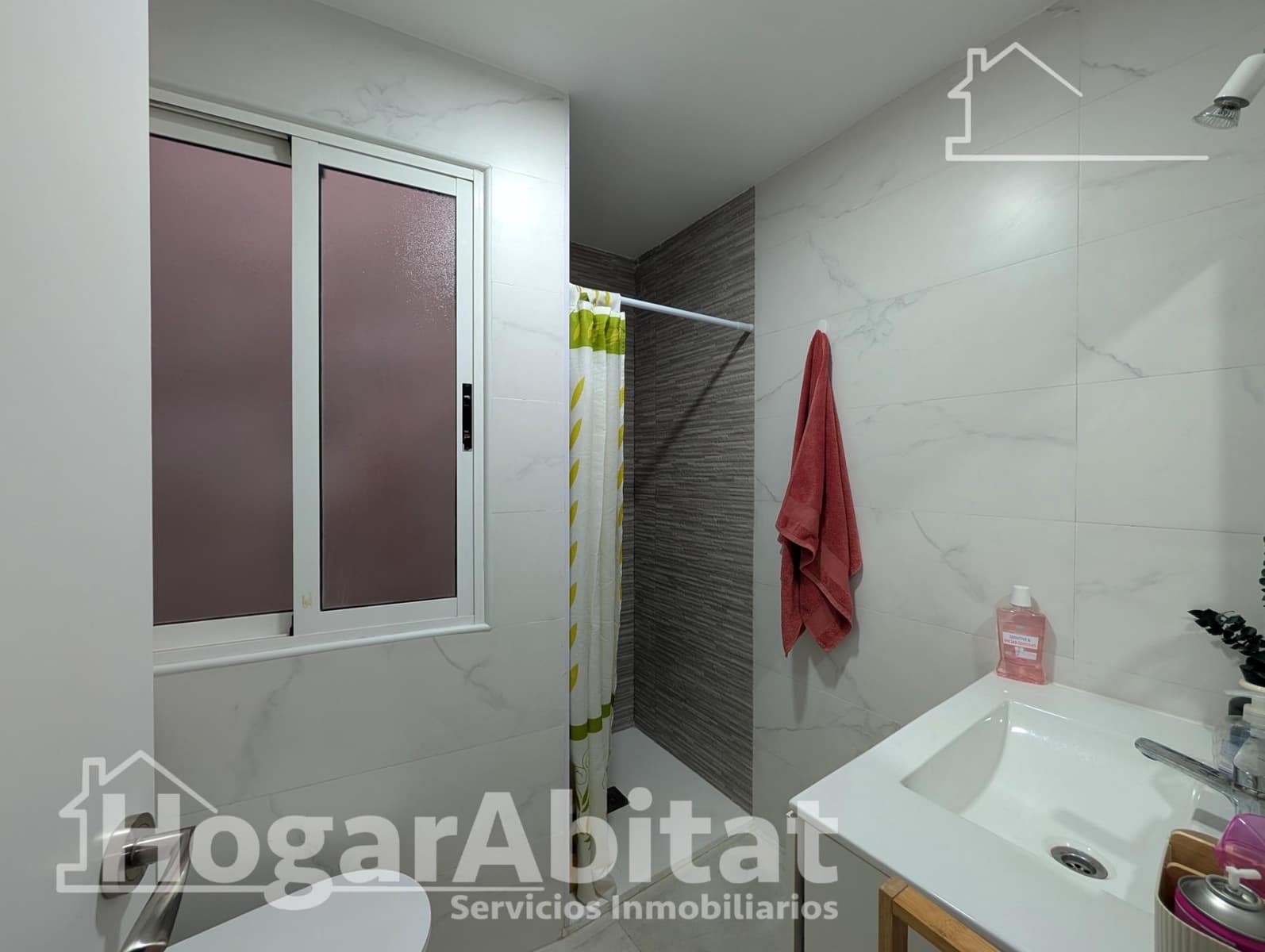 2 Zimmer Wohnung zu verkaufen in Alicante / Alacant Stadt - 142.000 € (Ref: 9732175)