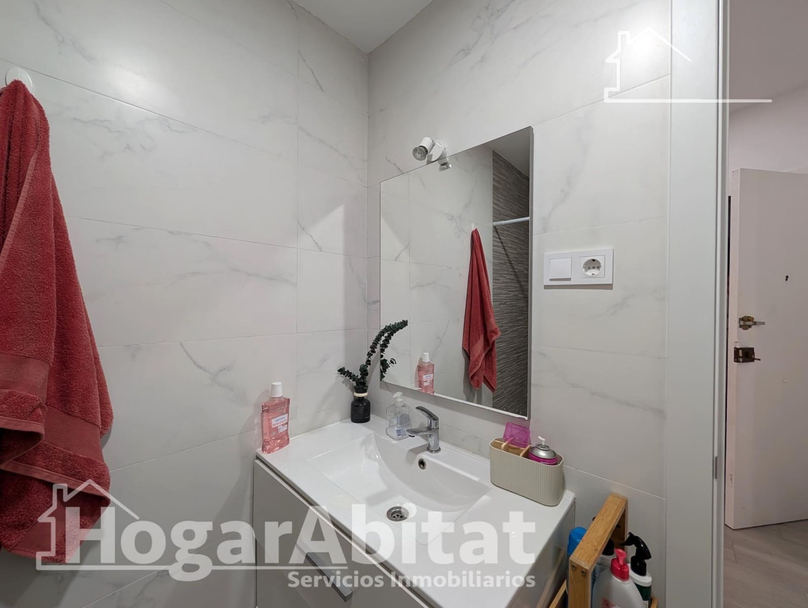 2 Zimmer Wohnung zu verkaufen in Alicante / Alacant Stadt - 142.000 € (Ref: 9732175)