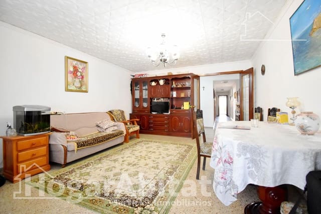4 bedroom Flat for sale in Gandia - € 169,000 (Ref: 9732177)