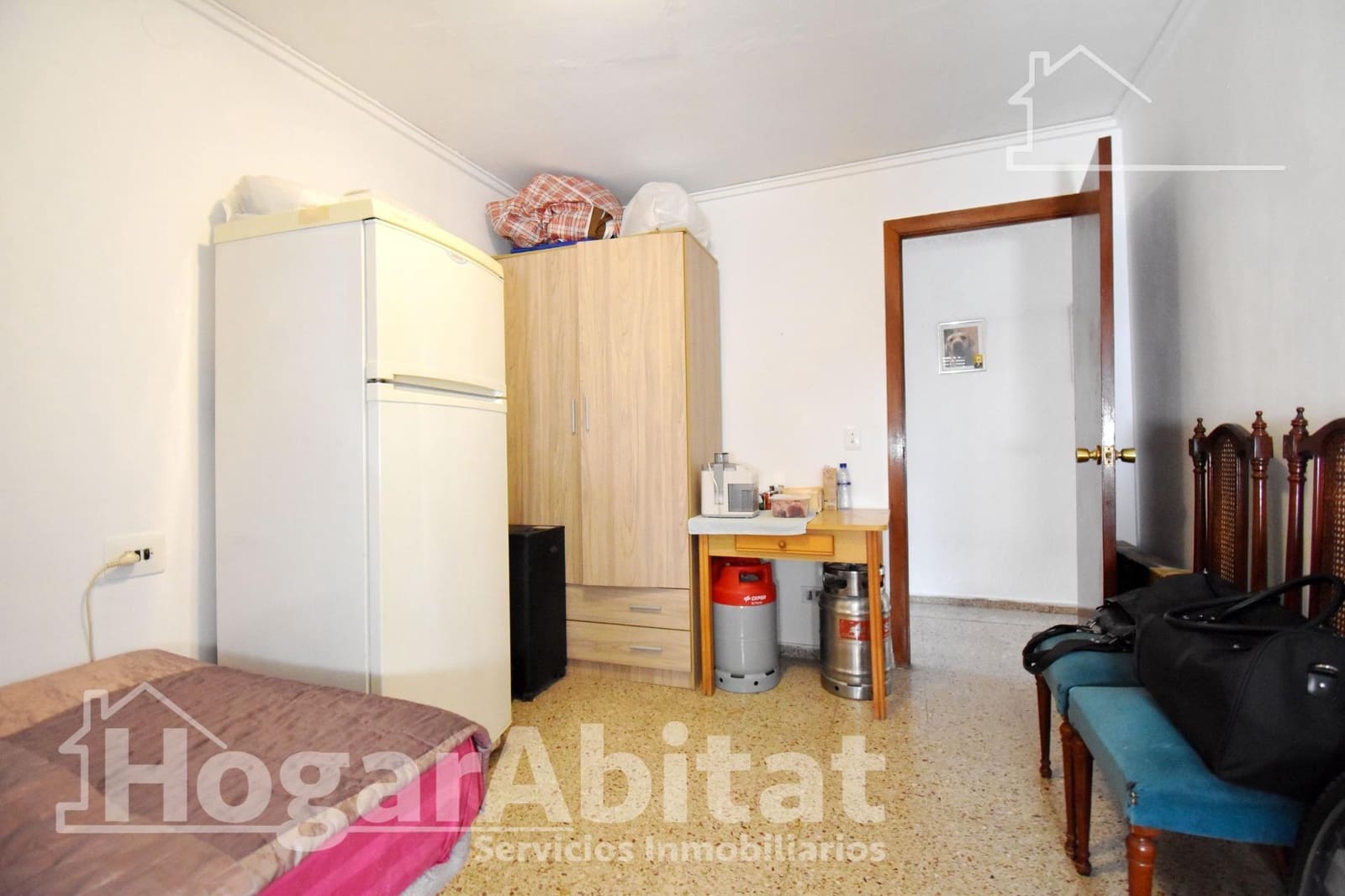 4 bedroom Flat for sale in Gandia - € 169,000 (Ref: 9732177)