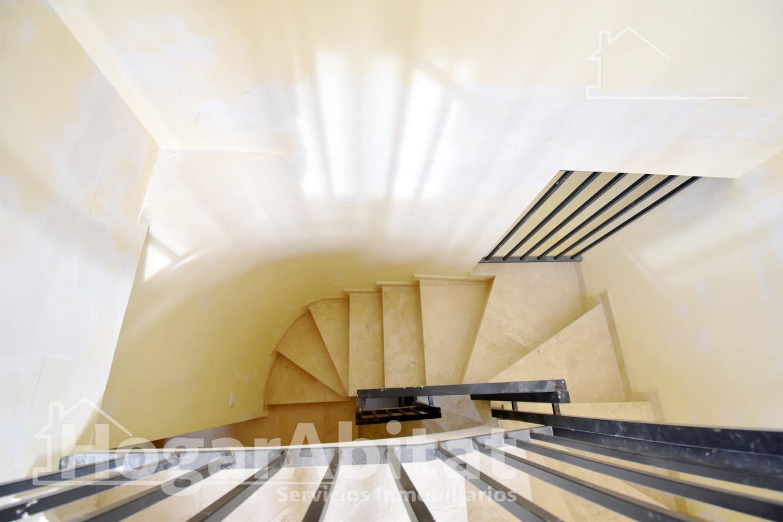 3 bedroom Terraced Villa for sale in Els Poblets with garage - € 280,000 (Ref: 9732180)