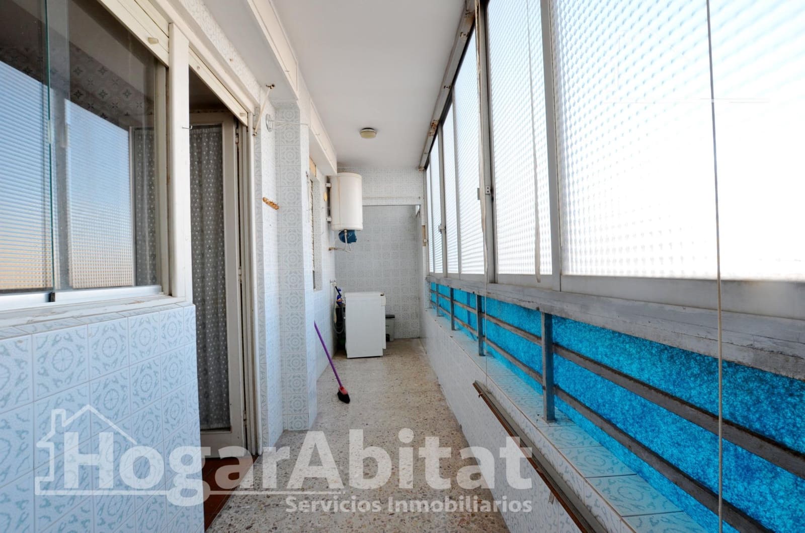 4 bedroom Flat for sale in Gandia - € 190,000 (Ref: 9732181)