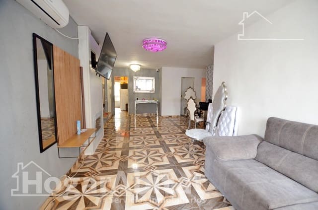 3 chambre Appartement à vendre à Juan XXIII, Alicante ville avec garage - 125 000 € (Ref: 9732183)