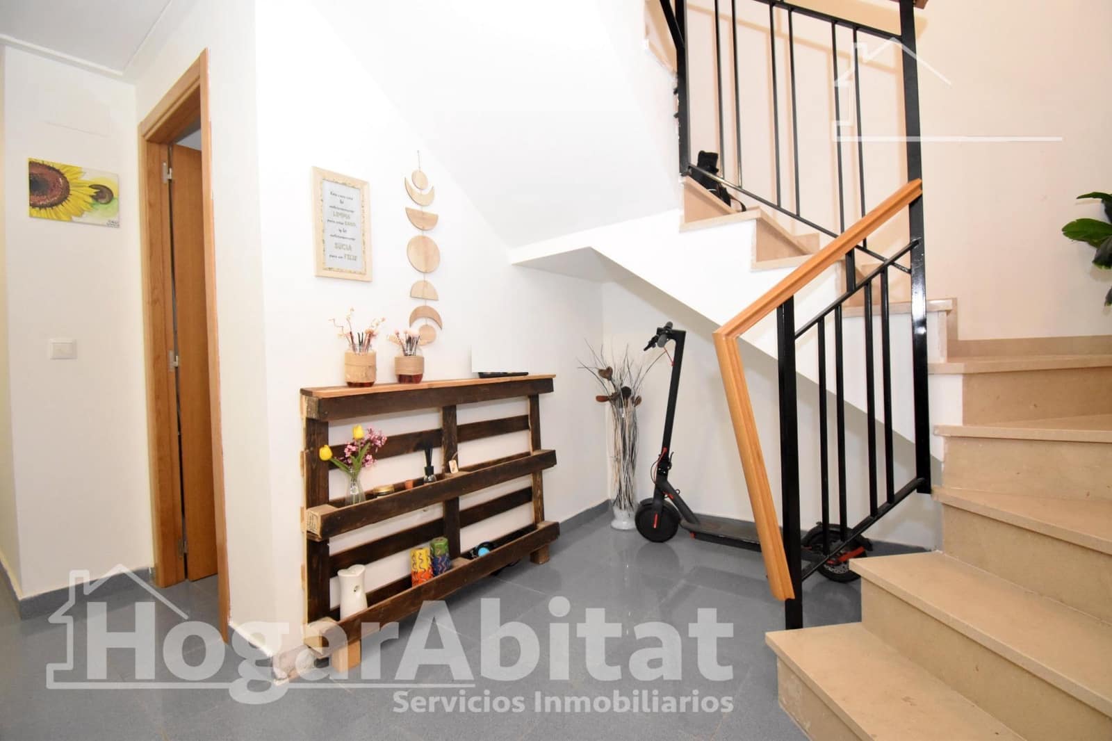 4 bedroom Penthouse for sale in San Juan de Moro with garage - € 147,900 (Ref: 9732184)