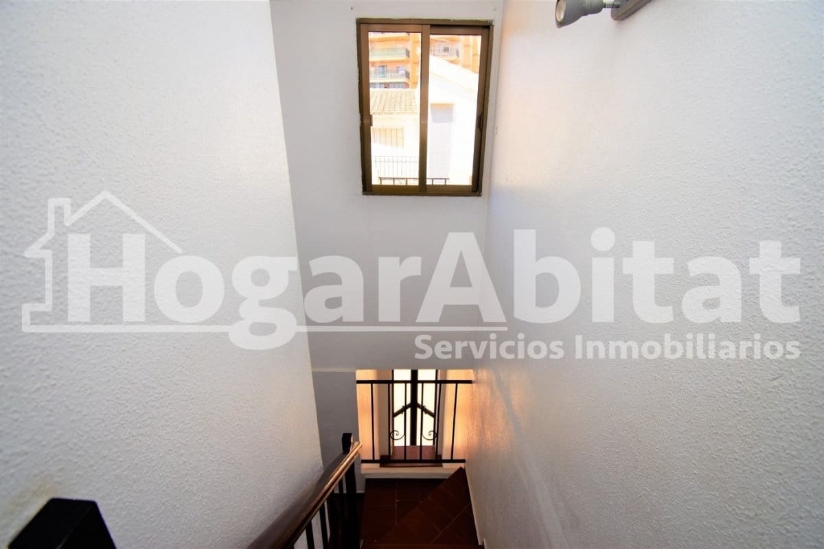 3 slaapkamer Rijtjeshuis te koop in Oropesa  met garage - € 175.000 (Ref: 9732185)