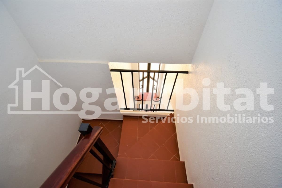 3 slaapkamer Rijtjeshuis te koop in Oropesa  met garage - € 175.000 (Ref: 9732185)