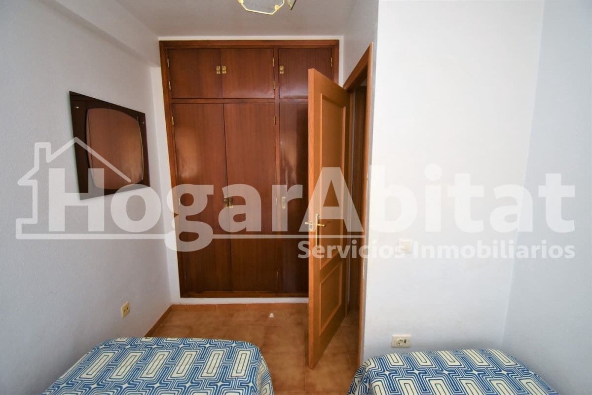 3 slaapkamer Rijtjeshuis te koop in Oropesa  met garage - € 175.000 (Ref: 9732185)