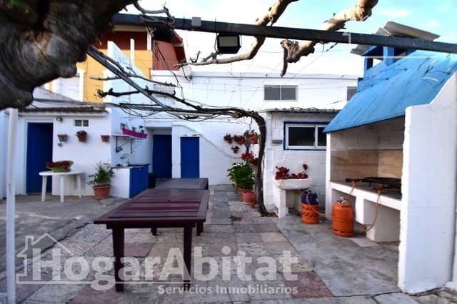 7 bedroom Villa for sale in Oliva Pueblo, Oliva with pool garage - € 1,650,000 (Ref: 9732189)