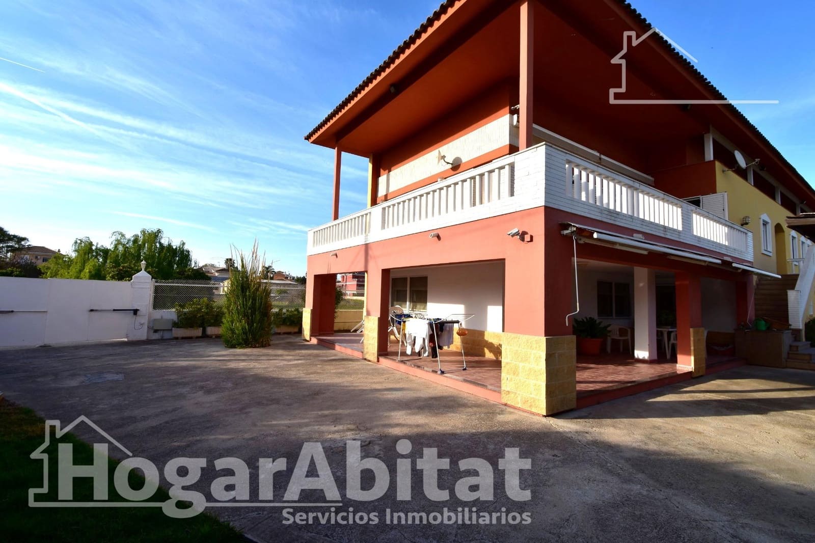 7 bedroom Villa for sale in Oliva with pool garage - € 1,650,000 (Ref: 9732189)