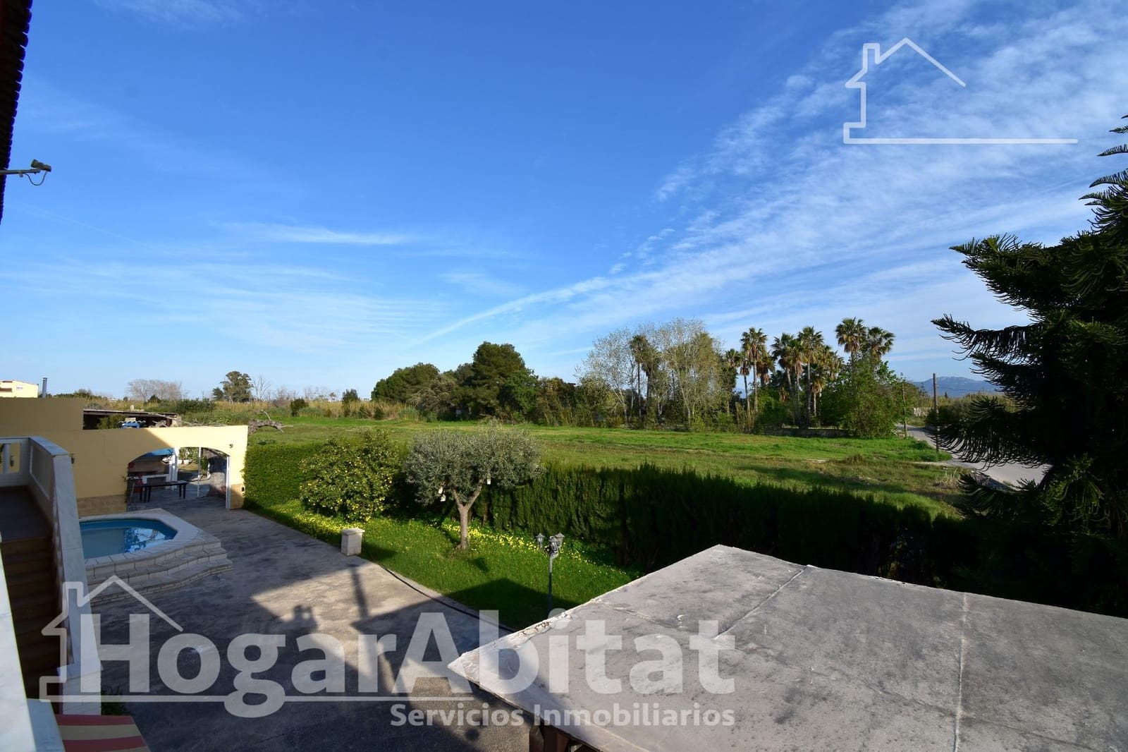 7 bedroom Villa for sale in Oliva with pool garage - € 1,650,000 (Ref: 9732189)