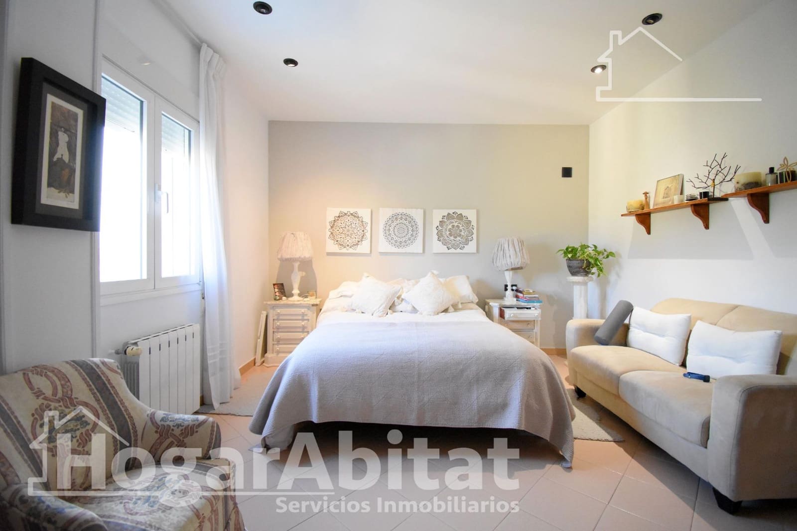 7 bedroom Villa for sale in Oliva with pool garage - € 1,650,000 (Ref: 9732189)