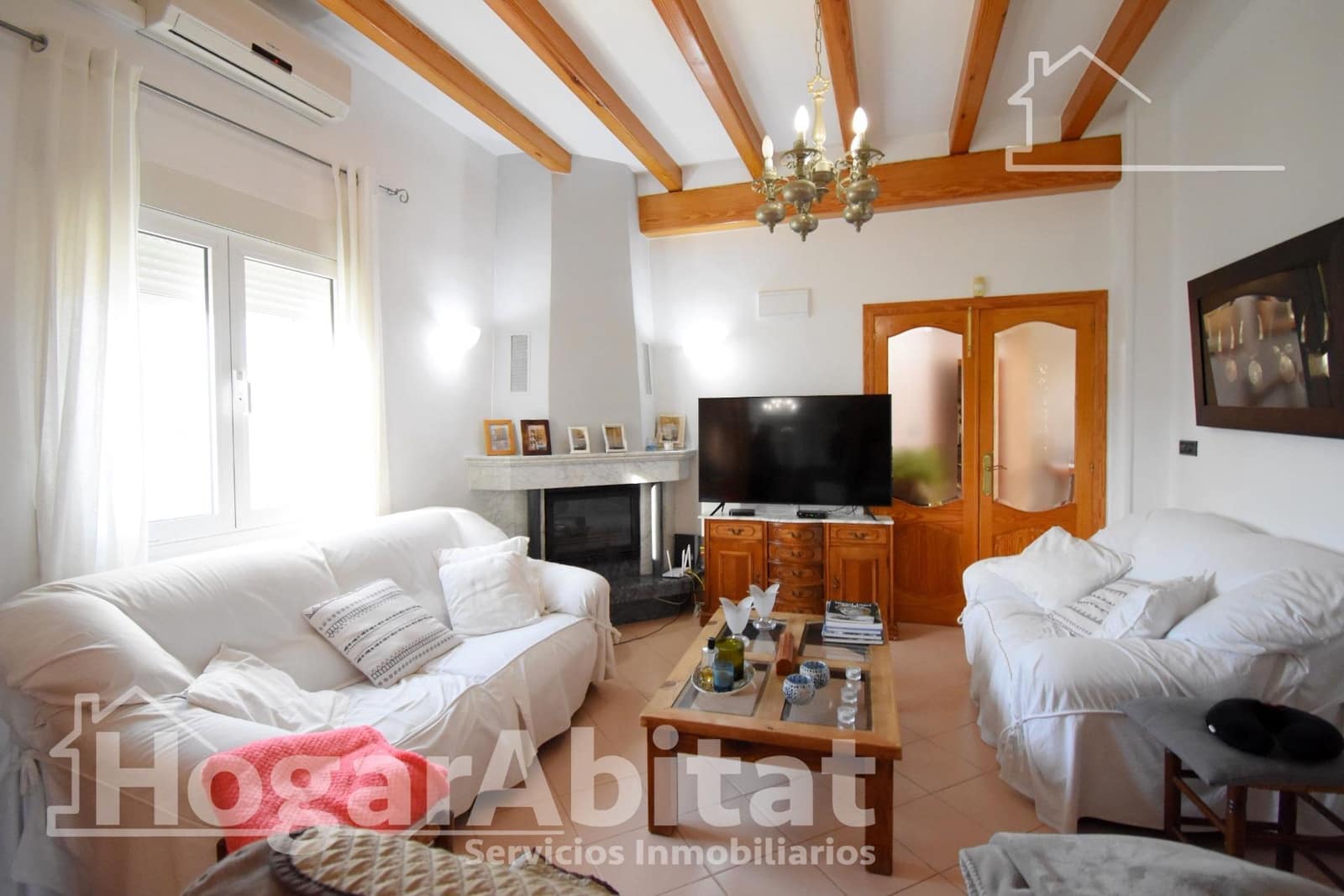 7 bedroom Villa for sale in Oliva with pool garage - € 1,650,000 (Ref: 9732189)